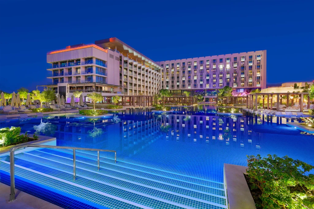 W hotel muscat